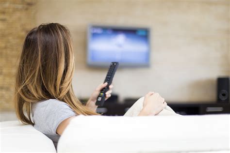 Watching Television For Too Long Poses Higher Risk Of Fatal Pulmonary Embolism