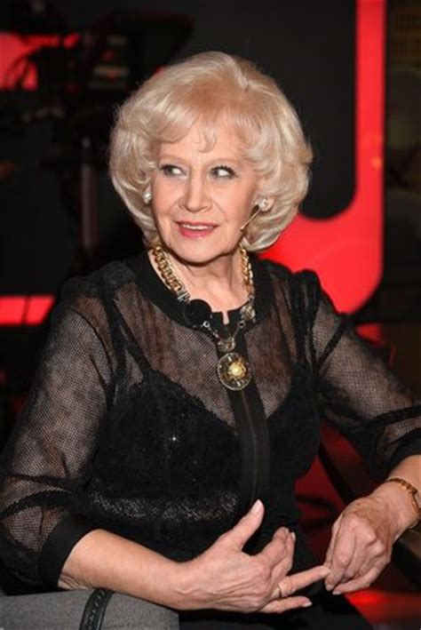 Krystyna loska to legendarna spikerka telewizji polskiej. Już wiecie, dlaczego Grażyna Torbicka wcale się nie ...