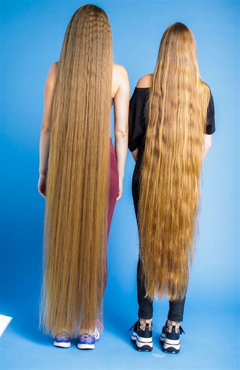 photo set two women with extremely long hair photosh realrapunzels long hair styles