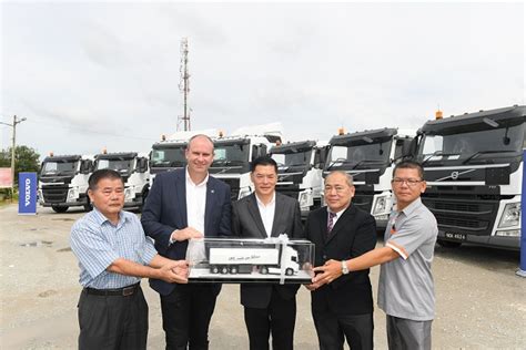 Cleaned and organized india shipments. Volvo Trucks Malaysia To Deliver 28 Trucks to Konsortium ...