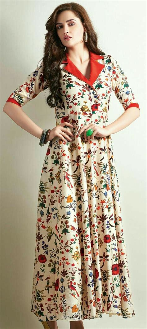 Pin By Priti Antil On Beautiful Indian Dresses Dress Neck Designs Kurti Neck Designs Kurta