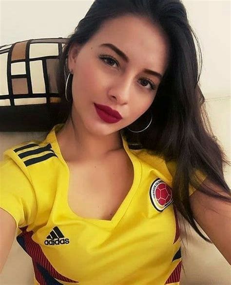 Pin By Jorge Castillo On Món Ngon Cần Nấu Colombian Girls Soccer