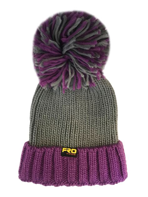 Perform Chunky Bobble Hat Fro Systems