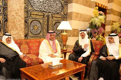 في الحقيقة هذا الموضوع يحتل جزء كبير من الخلافات بين العلماء فالكثير يحرمه ولكن يستند على احاديث وروايات ضعيفة. "أمير مكة" يشرف حفل زواج نجل "تركي الفيصل" | أضواء الوطن