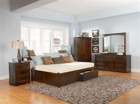The Classic Concord Platform Bed With Flat Panel Footboard Is