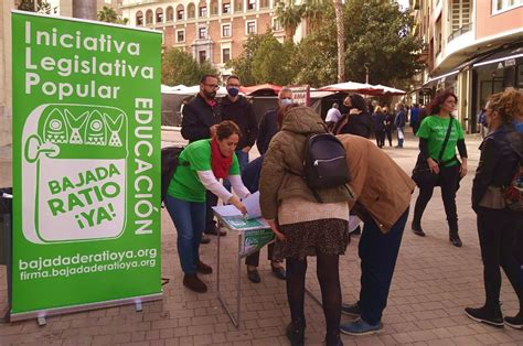 ILP Bajada de Ratio Ya on Twitter Campaña de recogida de firmas para