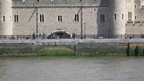 Entry To Traitors Gate The Tower Of London Eeeek Tower Of London