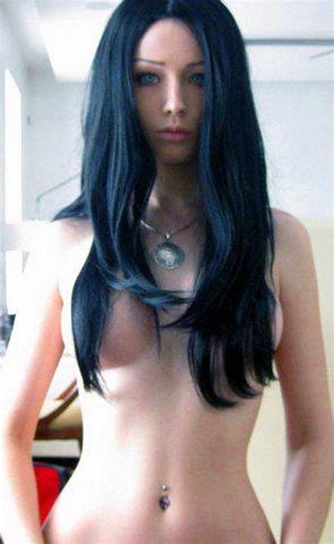 Kate Middleton Style Naked Picture Of Doll Like Ukrainian Model