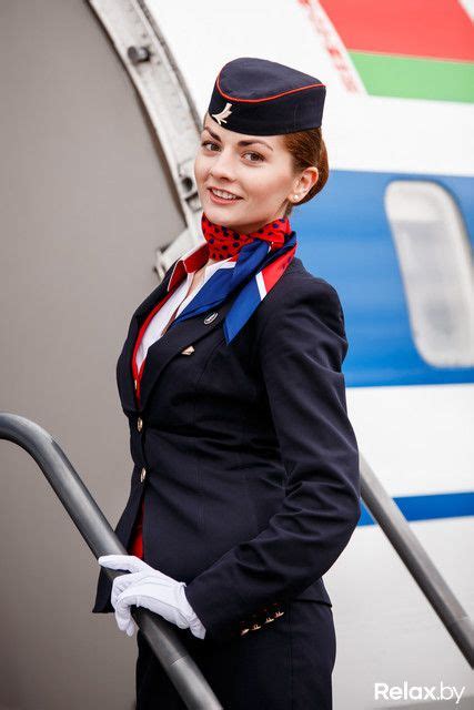 「stewardess」おしゃれまとめの人気アイデア｜pinterest｜ar コスプレ 衣装 世界中のキャビンアテンダント Ca 美人