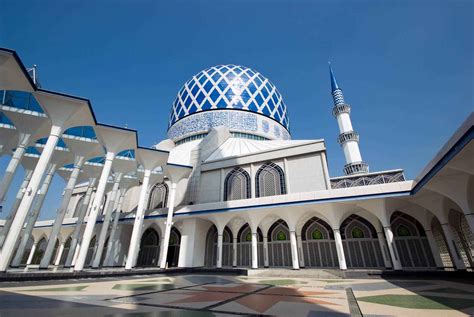 Moschee in shah alam, malaysia (de); Sultan Salahuddin Abdul Aziz Mosque - Islamic Tourism ...