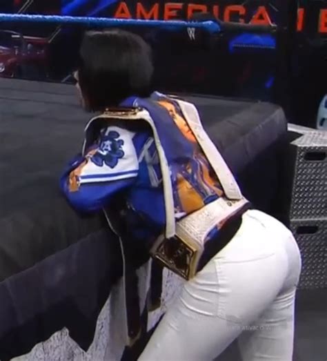 134 hot bayley ass photos