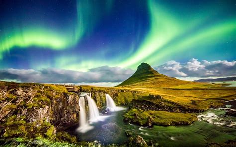 The Pros And Cons Of Living In Iceland: Everything You ...