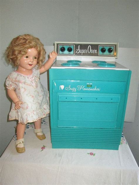 large suzy homemaker super oven easy bake vintage 1960 s etsy vintage toys vintage homemaking