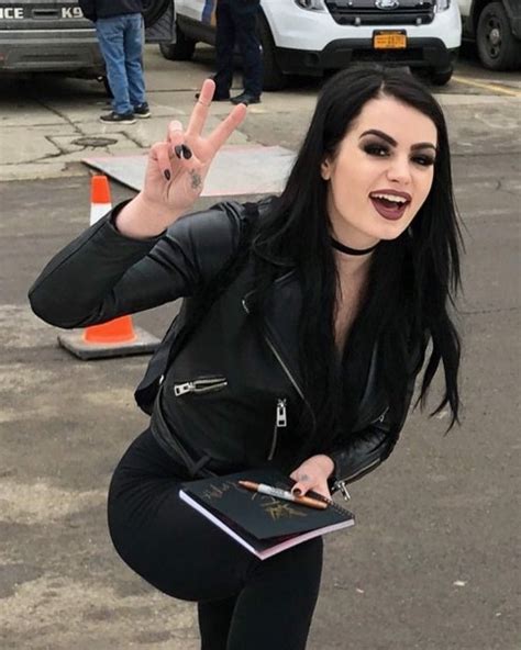 wwe divas paige paige wwe wwe pictures cute instagram pictures wrestling superstars