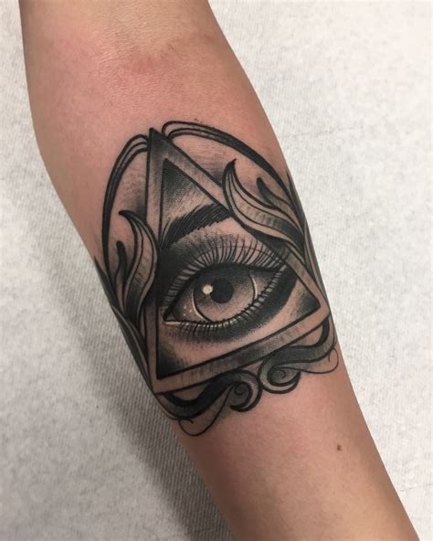 Third eye temporary tattoo, third eye tattoo, all seeing eye, protection tattoo octaviatattoo. All seeing eye by Robert Cabello @ Infamous Ink in Pico ...