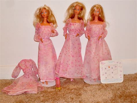 Kissing Barbies Barbie Gowns Barbie Gowns