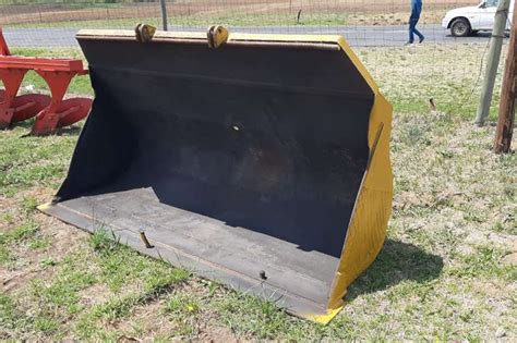 Volvo Front End Loader Bucket Attachments For Sale In Freestate R