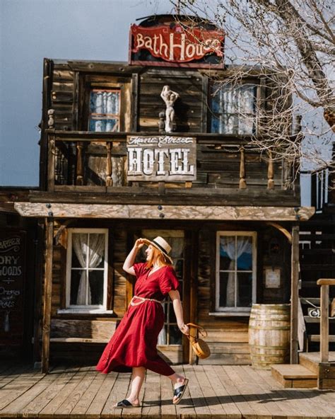 7 Must Do Things To Do In Pioneertown An Old West Town Near Joshua Tree