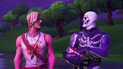 Fortnite Purple Skull Trooper Wallpapers Wallpaper Cave