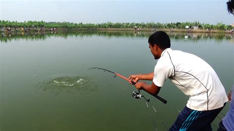 Awesome Catla Fishing Videos By Babe Fish Hunter In Village Pond YouTube