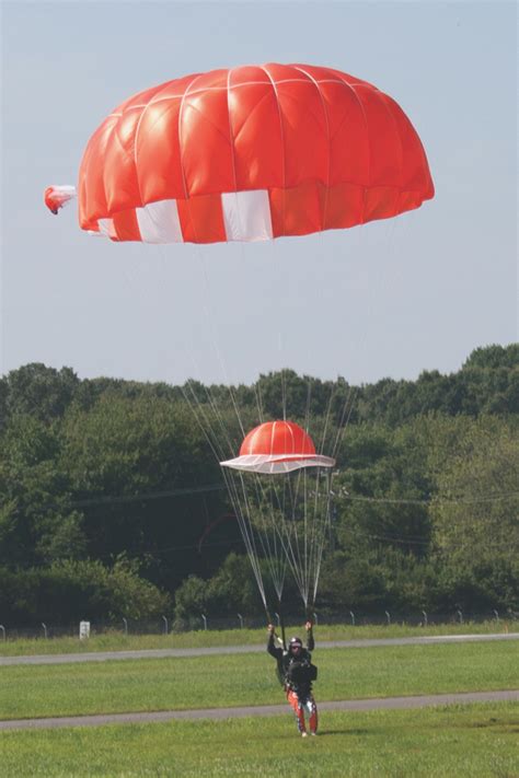 Silk proved to be more practical because it was thin, lightweight, strong, easy to pack, fire resistant, and springy. Butler HX-Series Canopies | Butler Parachute Systems