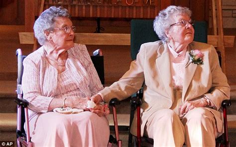 lesbian couple in their 90s finally marry after 72 years together daily mail online
