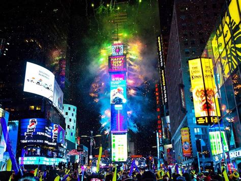 Top 4 Best Places To Watch New Years Eve Fireworks In NYC T News