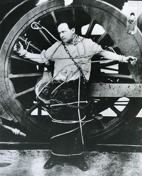 Houdini Photos The Famous Magicians Best Stunts Time