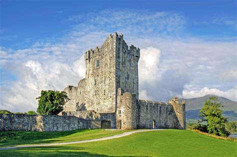 11 incredible castles in ireland castles in ireland around the world cruise ross castle