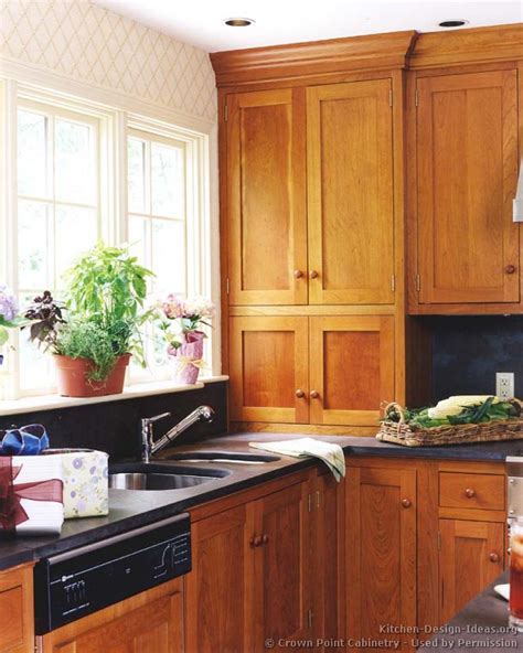 Shaker Kitchen Cabinets Door Styles Designs And Pictures
