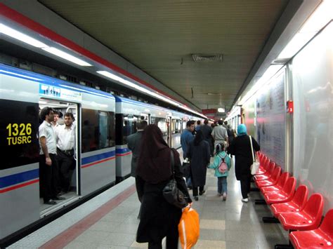 Picture 238 In Tehran They Have A Spotless Marble Subway Flickr