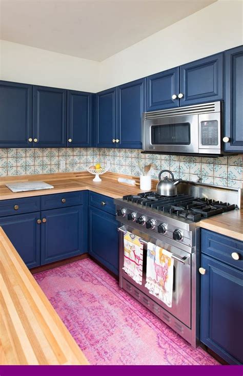 How to decorate with white appliances & knotty pine. Old kitchen cabinet makeover and knotty pine kitchen ...