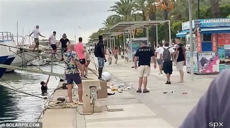 British Tourists Brawl With Ibiza Boat Cruise Staff Smartblogideas