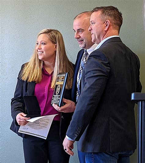 Three Receive Awards For Helping Benton County Detective The Arkansas
