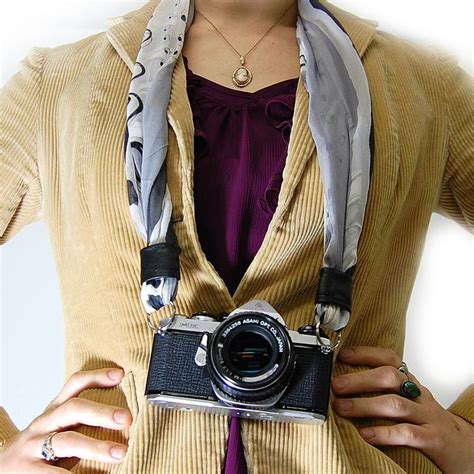 How To Make A Camera Strap From A Silk Scarf Ways To Wear A Scarf