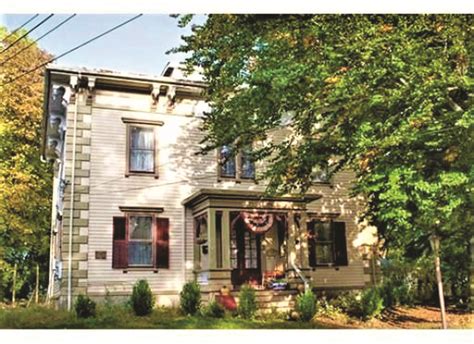 Vanderburgh House Emerges As A Pacesetter In Sober Living The Yankee