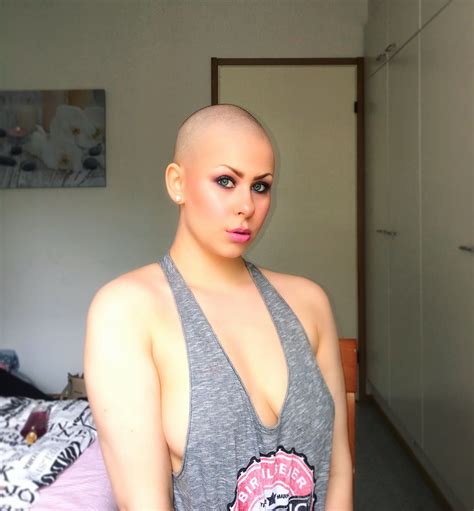Bald Barbie Nanna Baldwomen Buzzcut Shaved Head Women Bald Head