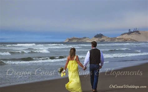 It can be fun to bring some favorite this oregon coast location not only has ocean views, but a beach front waterfall, caves, and. Oregon Coast Weddings & Elopements