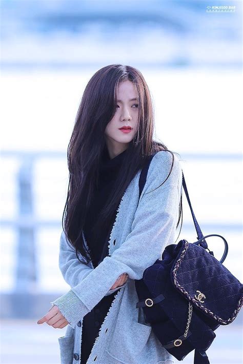 Looking for the best wallpapers? Kim Jisoo Phone Wallpapers - Wallpaper Cave