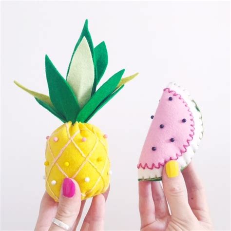 Cactus pincushions that we have seen in the past often have. pineapple and watermelon pincushion sewyeah 1 | Card ...