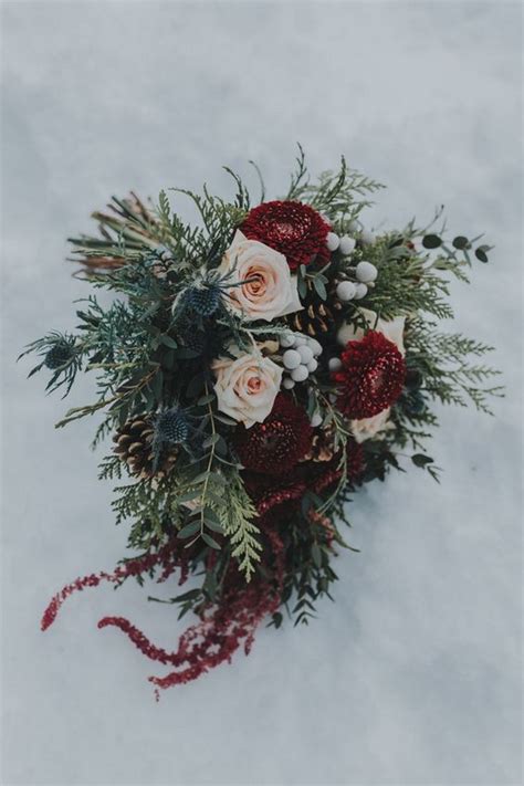 20 Gorgeous Winter Wedding Bouquets Page 2 Of 2