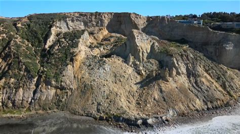 Blacks Beach In Torrey Pines Split In Two After Dramatic Bluff
