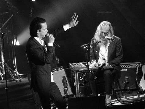 live review nick cave and warren ellis de montfort hall leicester — the perfect tempo