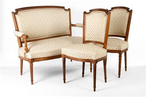 Read on to discover some of our favorite ways to use a small settee. Vintage French Settee with Two Chairs, Set | Omero Home