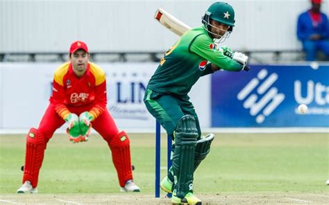 Twitter Reactions Fakhar Zaman Becomes The First Pakistan Batsman To