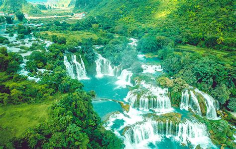 Vietnams 10 Best Natural Wonders