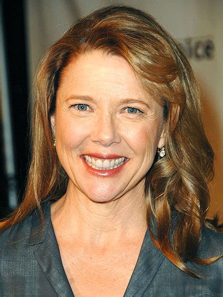 Her movies included the grifters, the american president, american beauty, being julia. Annette Bening Actress In Kansas