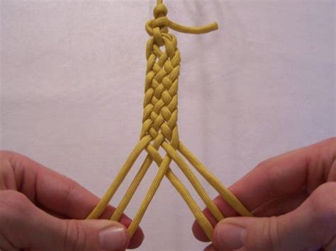 Knowing how to make your own means that you'll be able to carry cordage with you. Paracord How-To: 6 Strand Flat Braid | Premium Survival Gear, Disaster Preparedness, Emergency ...