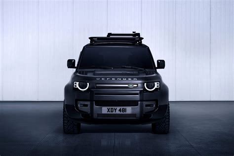A Par De Novo V8 Land Rover Defender Ganha Luxo Com Versão Outbound