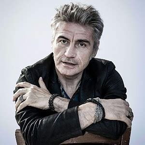 Notizie su luciano ligabue a milano. Ancora Ligabue, il rock puro di certe notti tutte da cantare - Repubblica.it